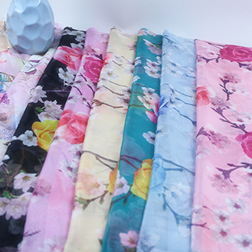 30D Butterfly Printed Chiffon  - Sewing By 评论和价格