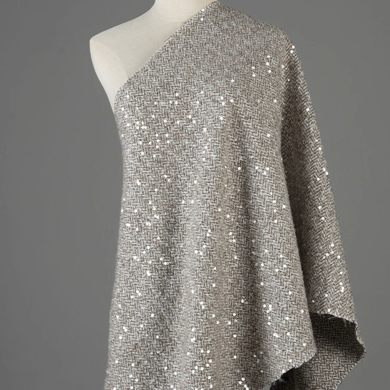 Light Grey With Sequin Yarn-Dy - Sewing Tweed 评论和价格